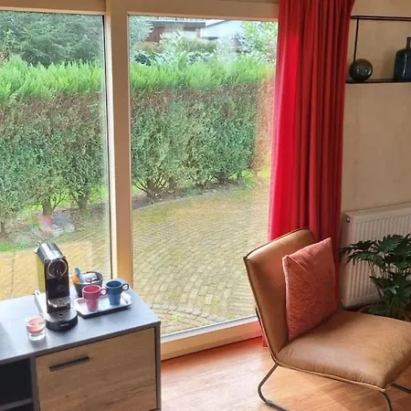 Vlak Bij Het Bos Met Omheinde Tuin - Hoenderloo, Veluwe *