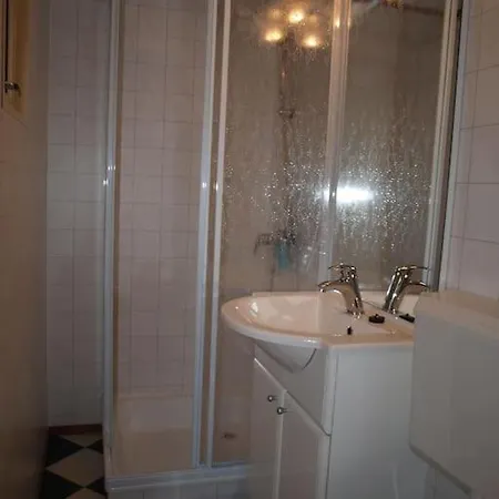 Nabij Bos I Ontspan In De *